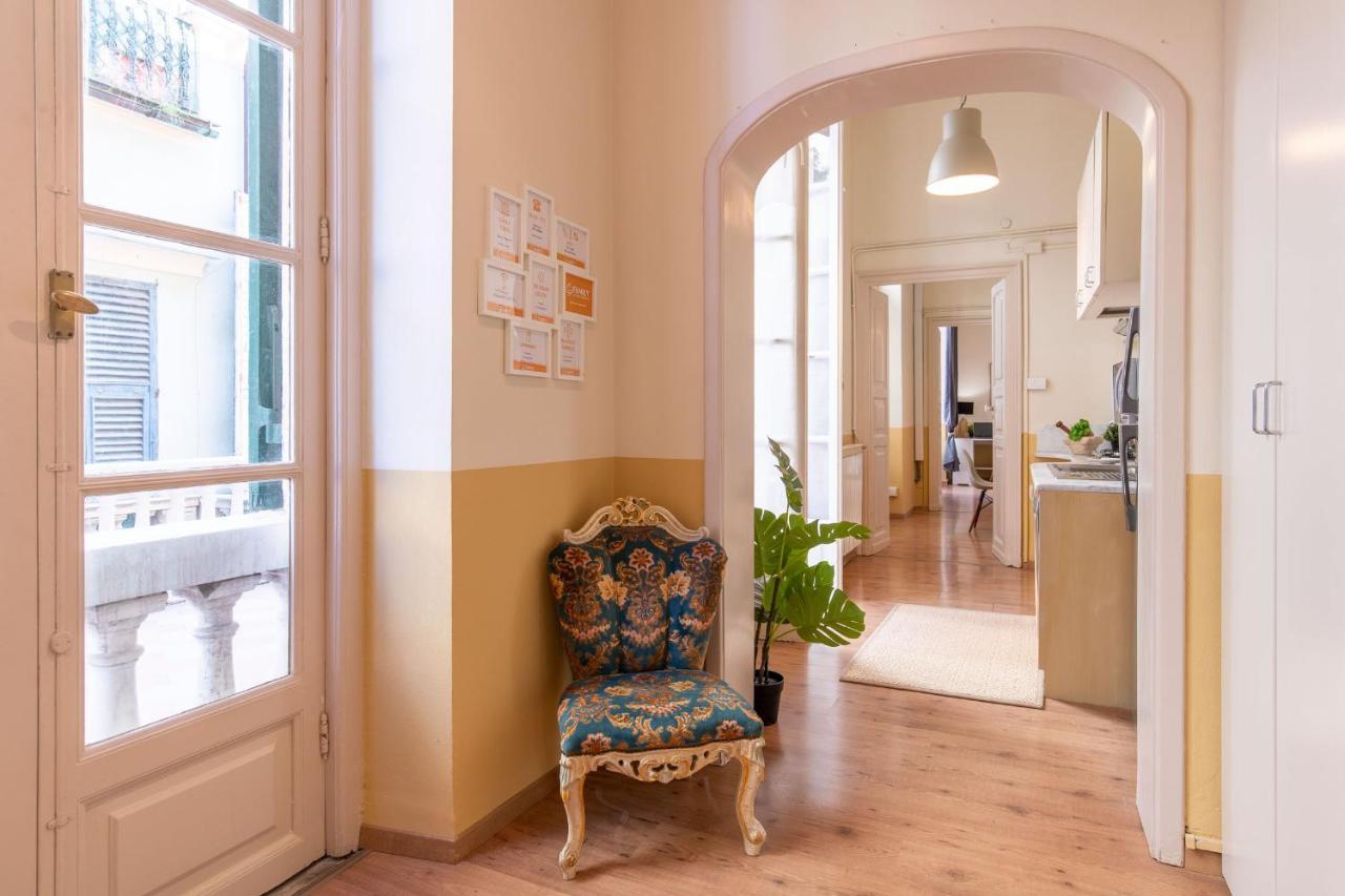 Family Apartments Angeli Генуя Экстерьер фото