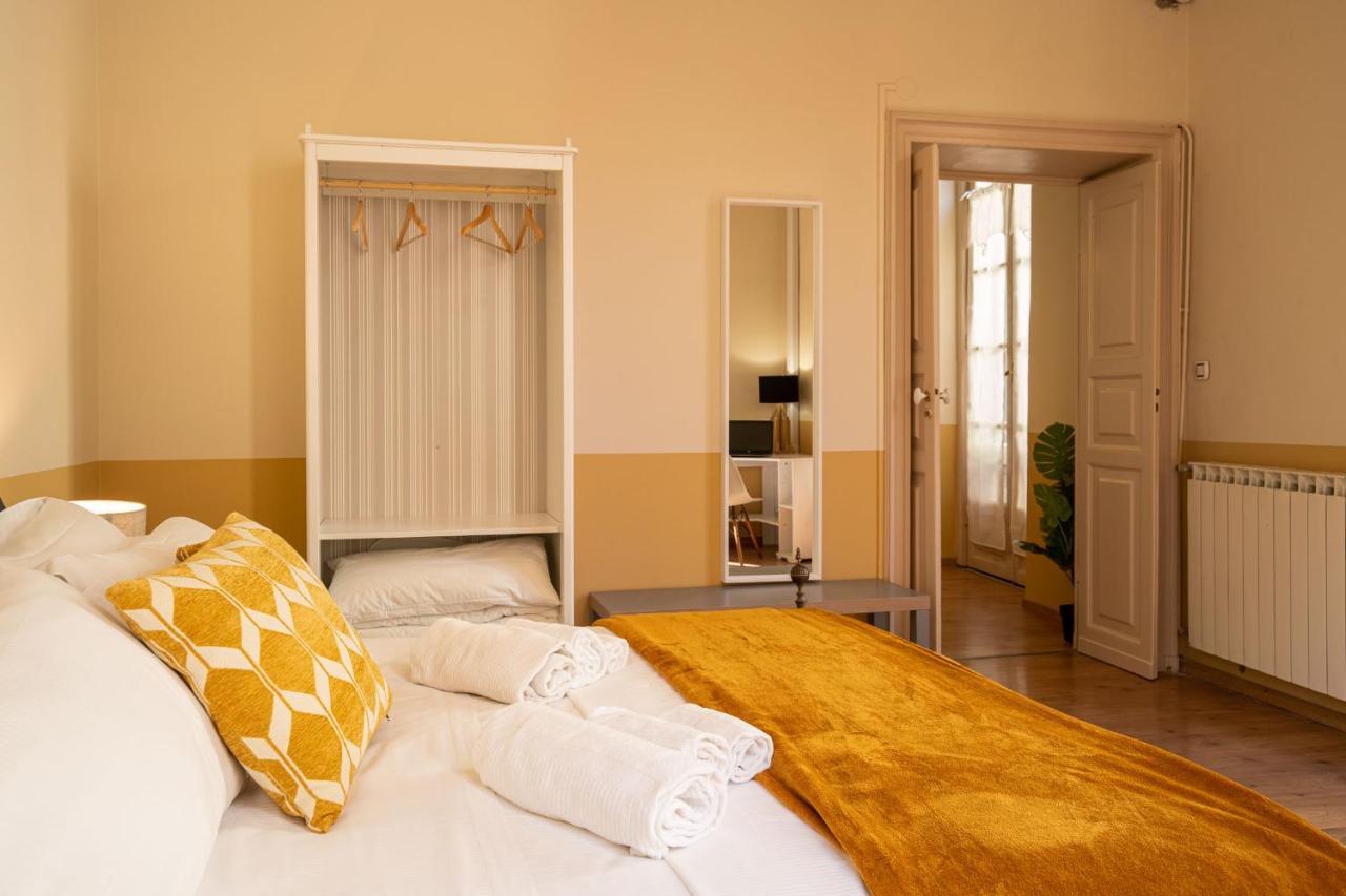 Family Apartments Angeli Генуя Экстерьер фото
