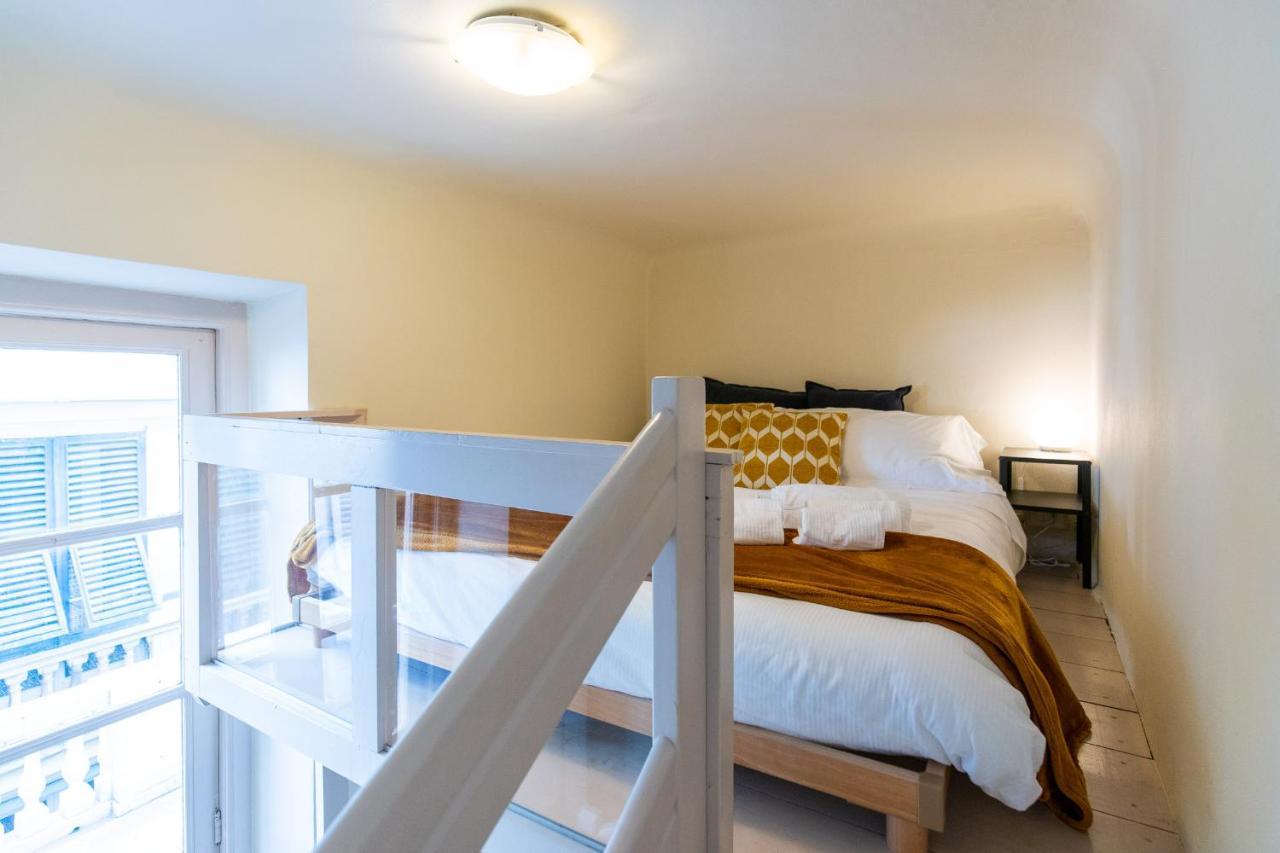 Family Apartments Angeli Генуя Экстерьер фото